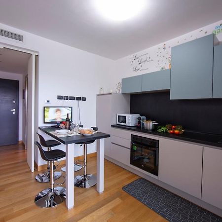 Temporaryflat Parco Vittoria Apartment Milan Bagian luar foto